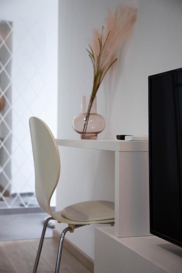 Etoile City Center Apartments เบลเกรด ภายนอก รูปภาพ