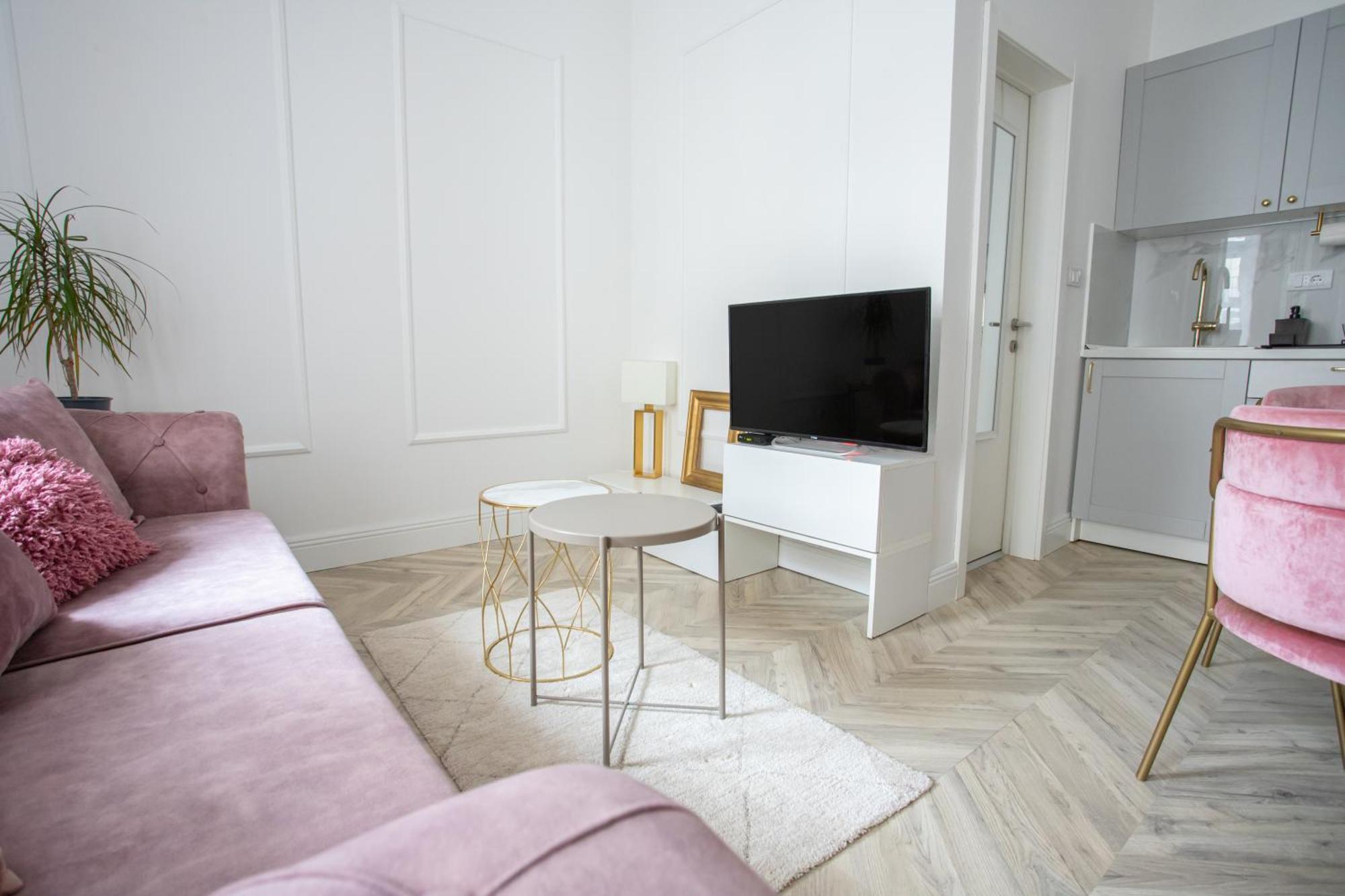 Etoile City Center Apartments เบลเกรด ภายนอก รูปภาพ
